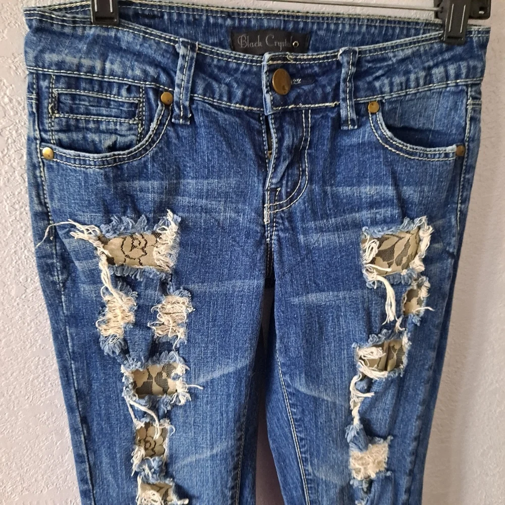 Black Crystal beige lace ripped jeans - Picture 2 of 9